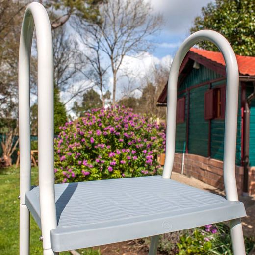 Escalera De Tijera Para Piscinas Elevadas De 120 Y 130 Cm Con Plataforma