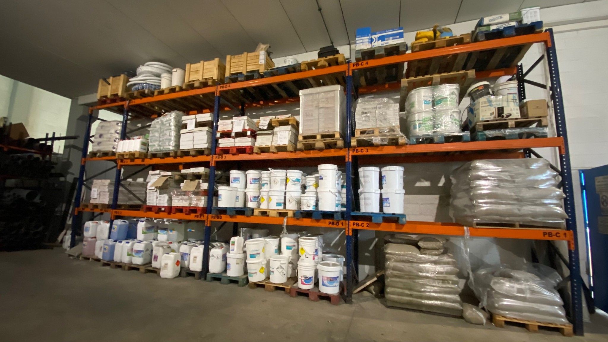 Almacén productos de  gran volumen